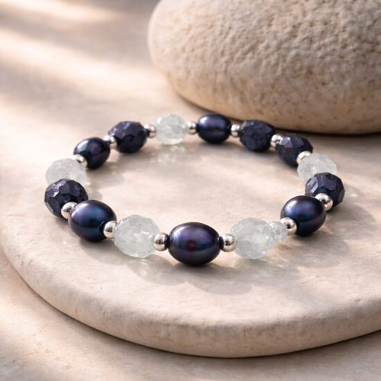 Tumšo pērļu rokassprādze izsmalcinātībai "Dziļā Elegance"